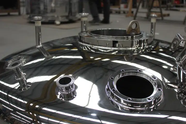 Sommet de cuve poli miroir Ra